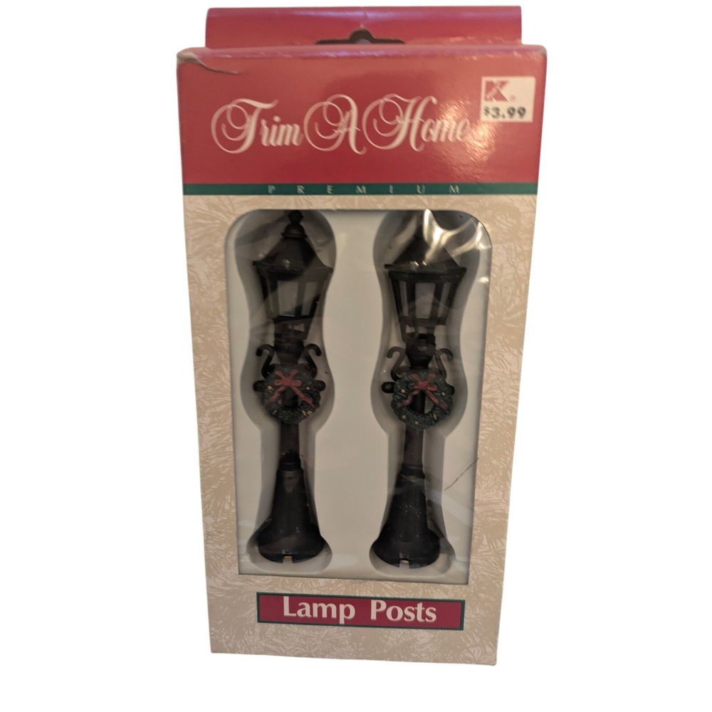 Trim A‎ Home Premium Battery Operated Lamp Posts Christmas Ornament Set